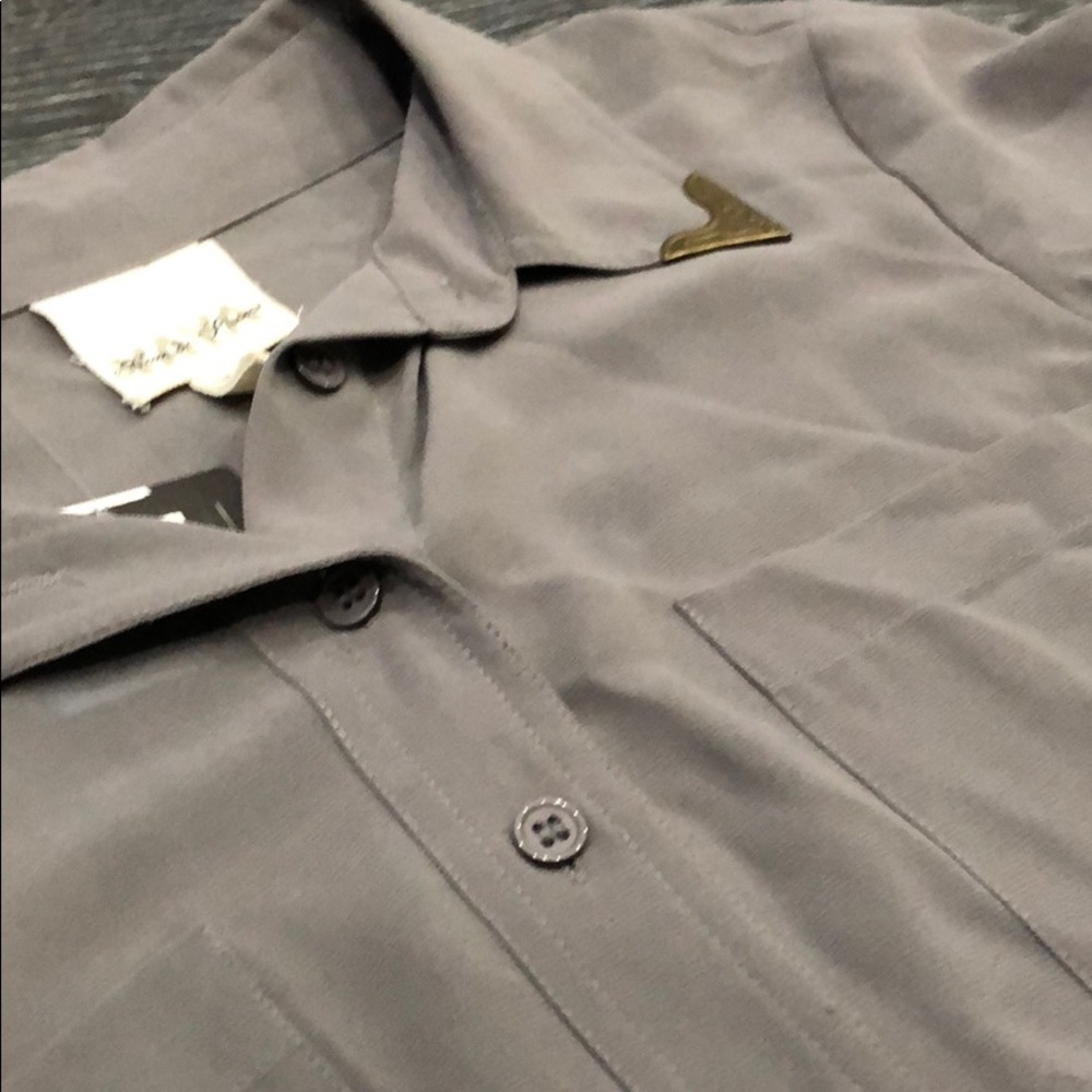 Top - Picture 3 of 3